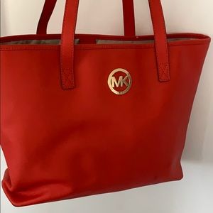 Michael Kors should bag